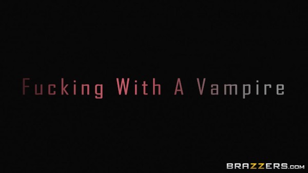 Fucking With A Vampire Porn Photo with Veronica Vain naked