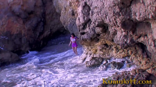 Kumalott - Cute Latina Schoolgirl Ass Fucked on the Beach