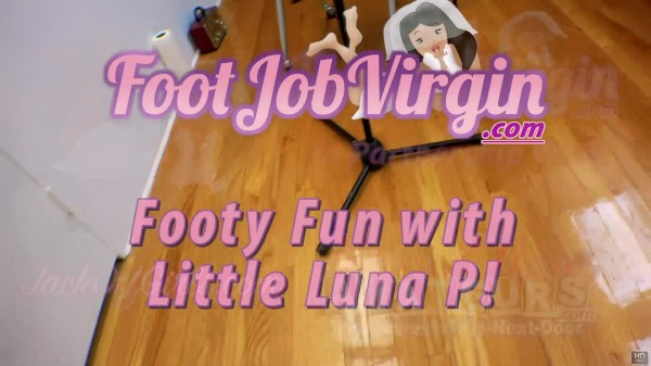 FootJobVirgin Little Luna Footjob and Lelo Clit-Sucker Toy Try1 Porn Photo with  naked