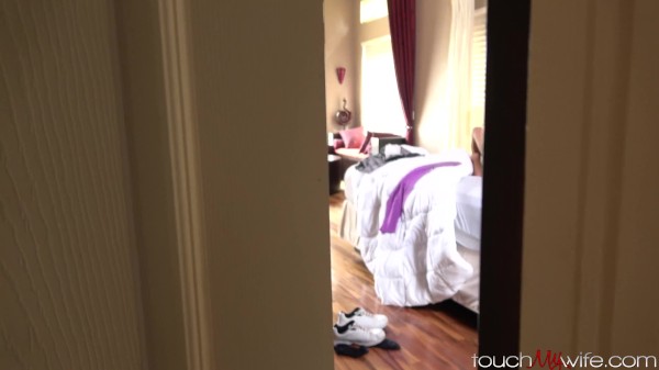 Cheating Wife Gets Caught & Threesomed