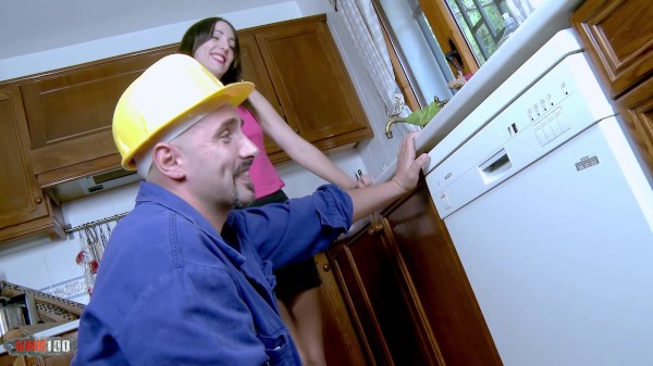 Bored housewife plumbed by the plumber Porn Photo with Bryan Da Ferro, Liz Rainbow naked