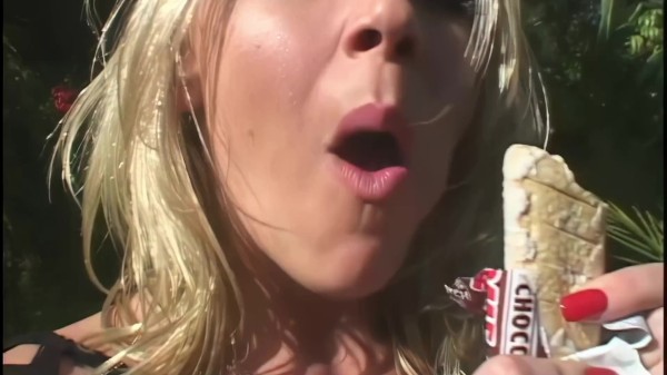 Missy Monroe Loves Jizz Porn Photo with Missy Monroe naked